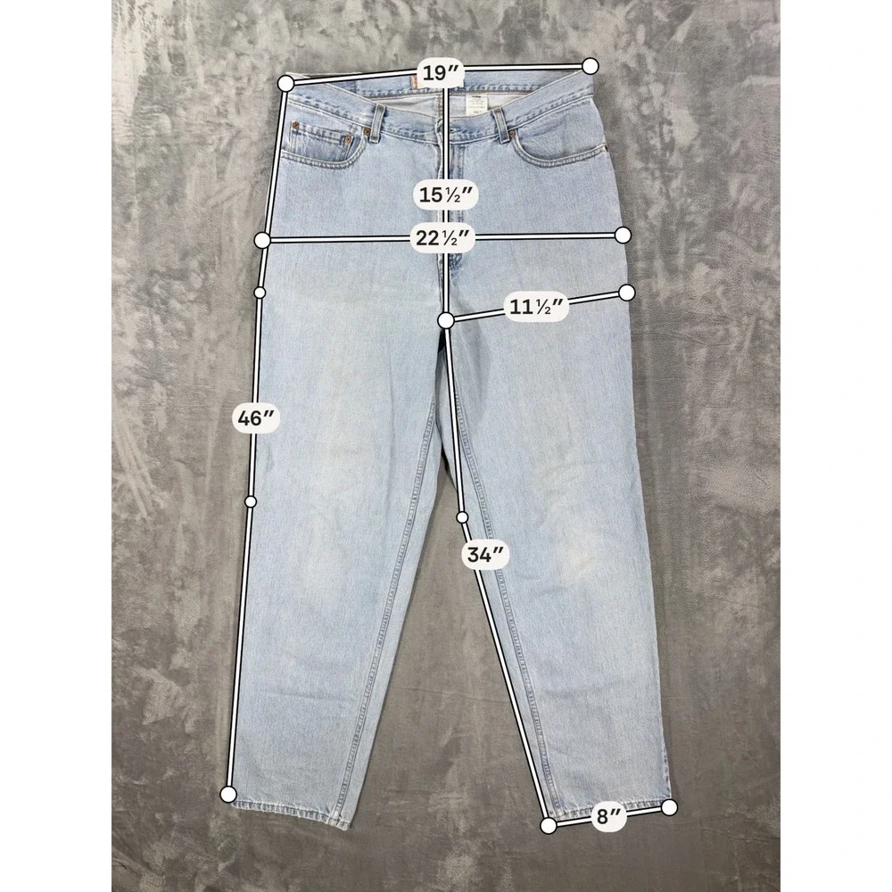 VIntage Levi's 560 Comfort Fit Jeans Men's Size 36x34 Blue Light Wash Relaxed